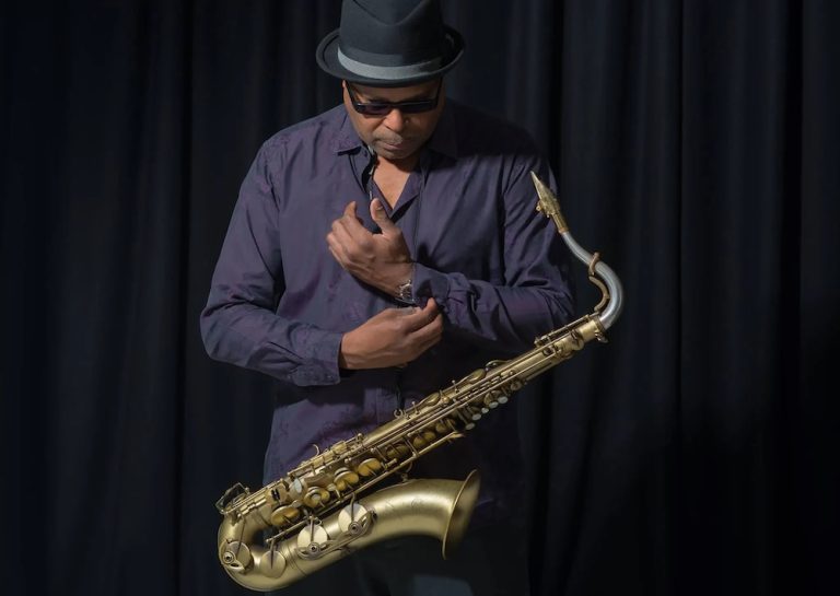 JEAN TOUSSAINT
Diu 16 AGOST 21h 2026
Es Claustre Jazz